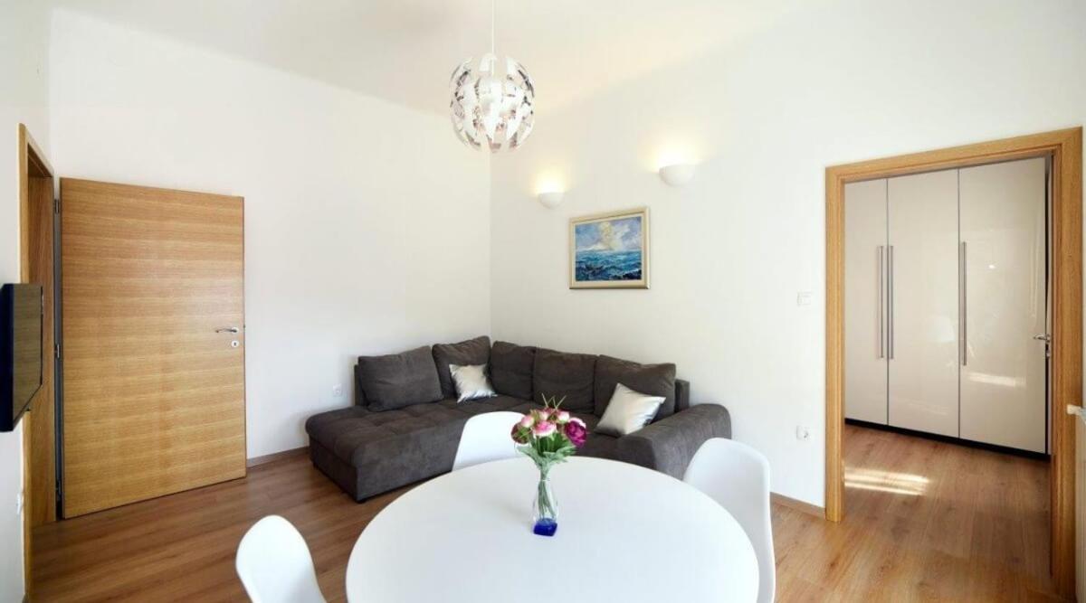 City 1 Apartment In The Center Of Zagreb Eksteriør billede
